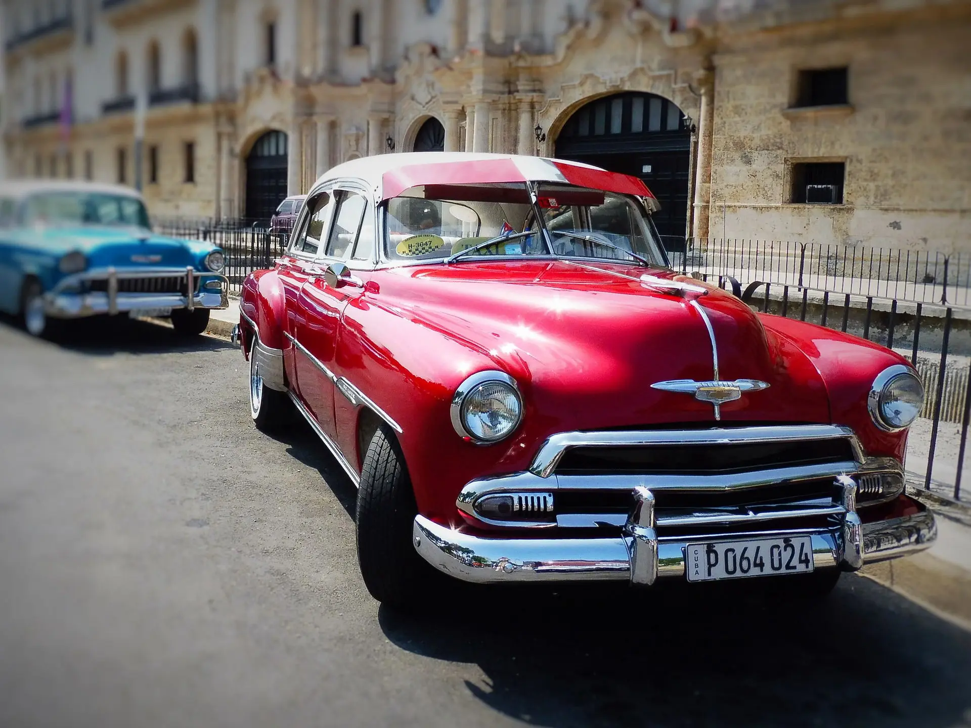 Carro Rojo Antiguo La Habana Cuba